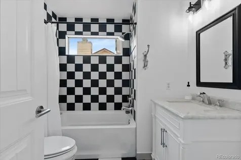 9421 Crestmore Way Highlands Ranch CO 80126