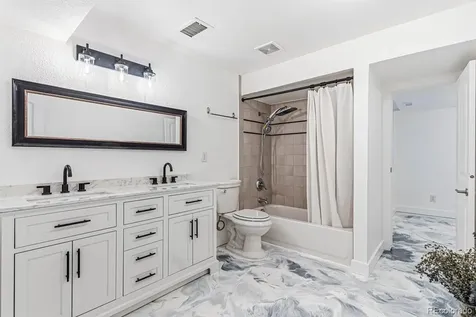 9421 Crestmore Way Highlands Ranch CO 80126