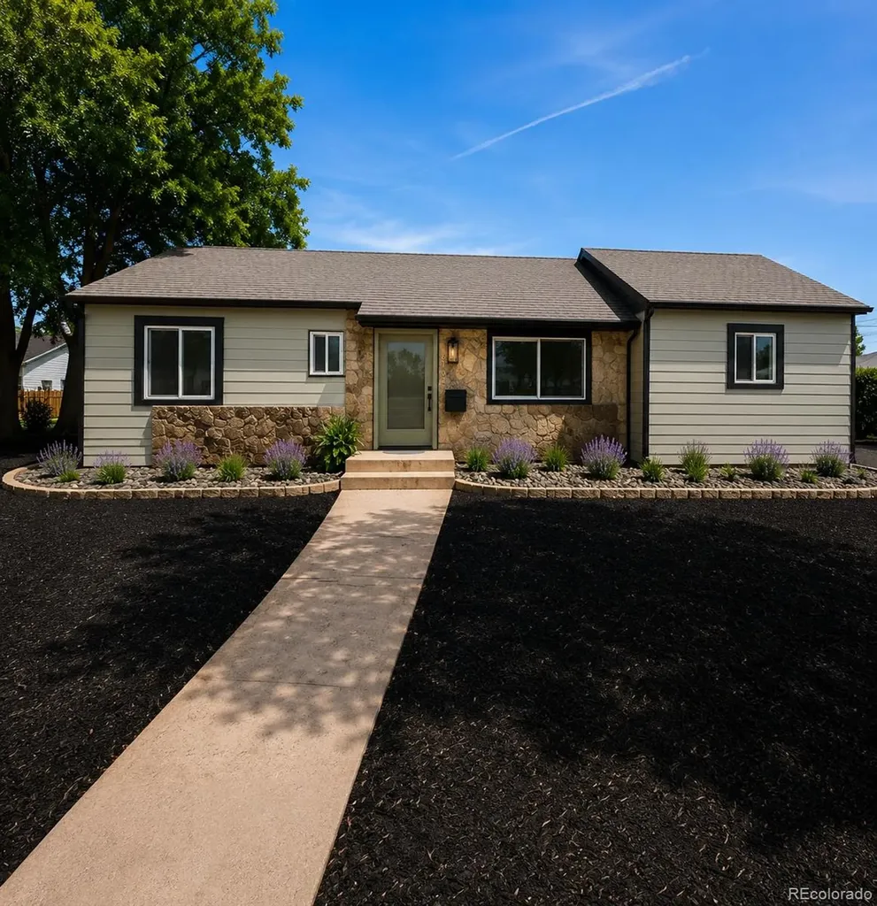 6102 Grape Drive Commerce City CO 80022