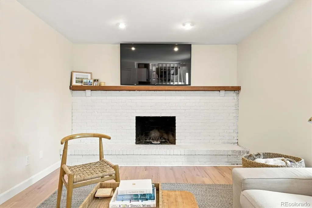 10919 E Maplewood Drive Englewood CO 80111