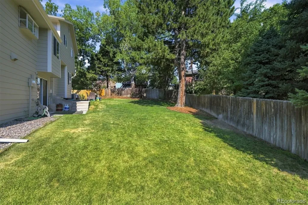 10919 E Maplewood Drive Englewood CO 80111