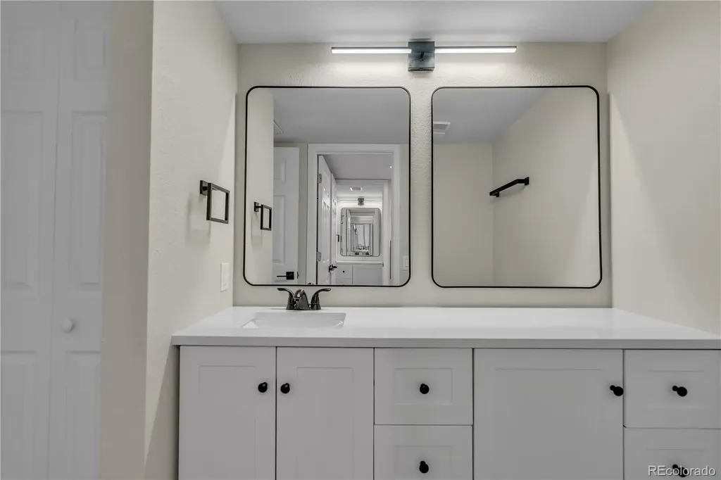 14066 E Stanford Circle Aurora CO 80015