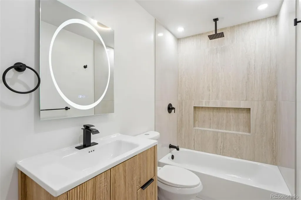 8479 W 75th Way Arvada CO 80005