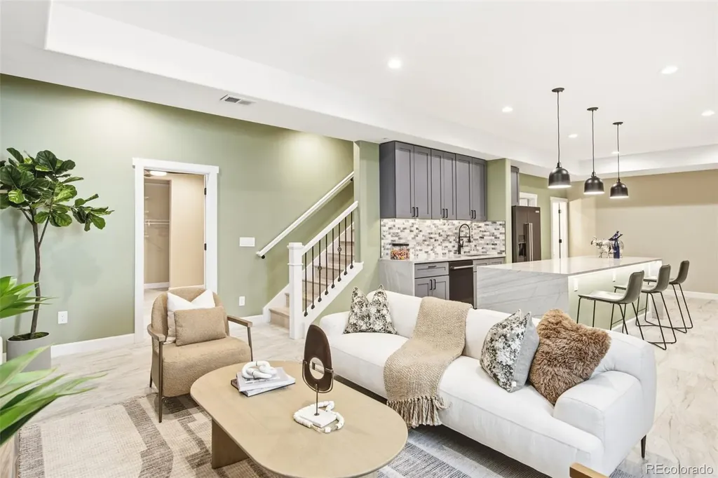 26746 E Peakview Drive Aurora CO 80016