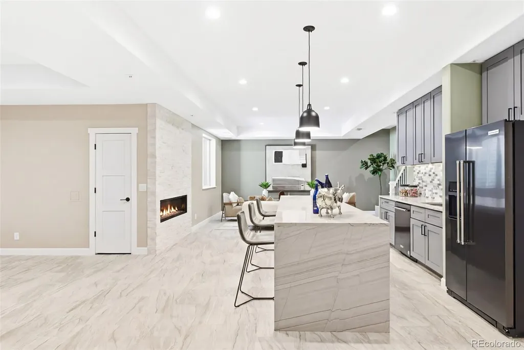 26746 E Peakview Drive Aurora CO 80016