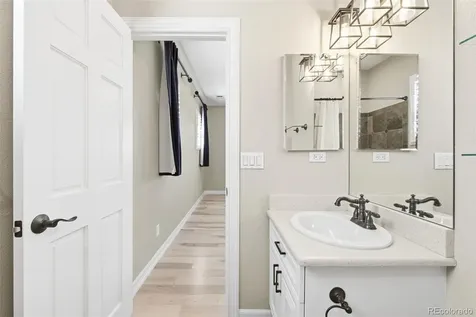 26746 E Peakview Drive Aurora CO 80016