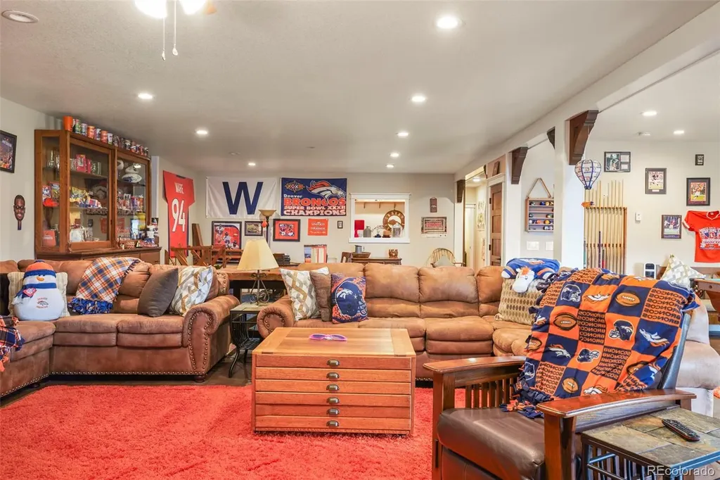 9610 S Perry Park Road Larkspur CO 80118