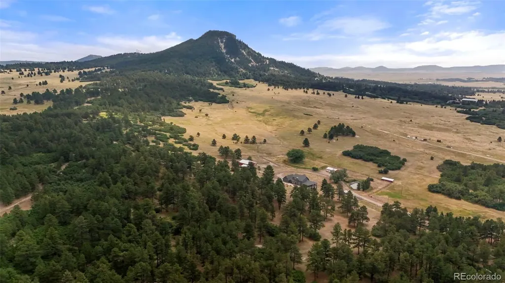 9610 S Perry Park Road Larkspur CO 80118
