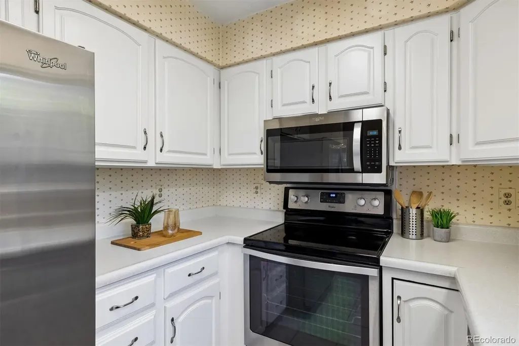7020 E Briarwood Circle Centennial CO 80112