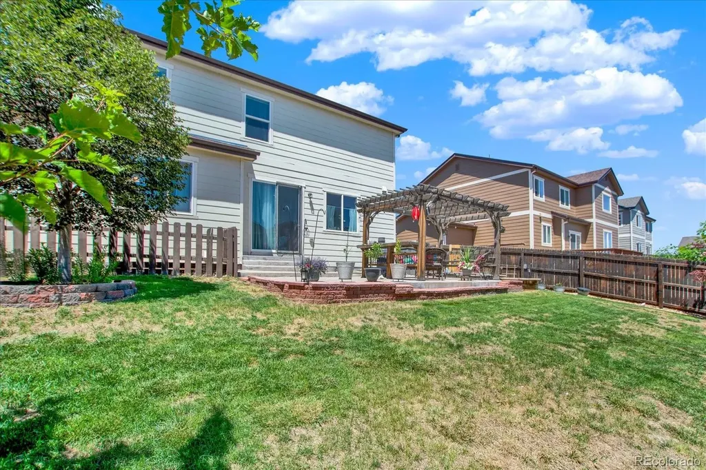 9934 Norfolk Street Commerce City CO 80022
