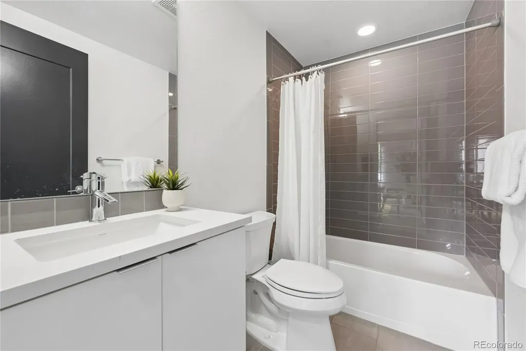 3855 E Cedar Avenue Denver CO 80209