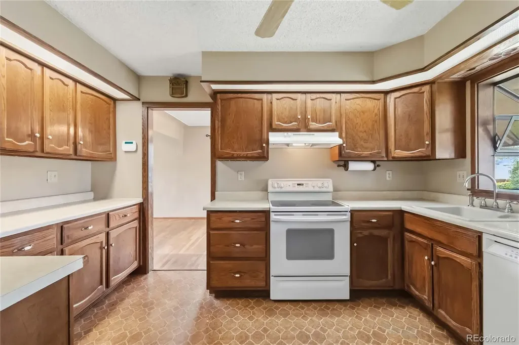 3995 S Pennsylvania Street Englewood CO 80113