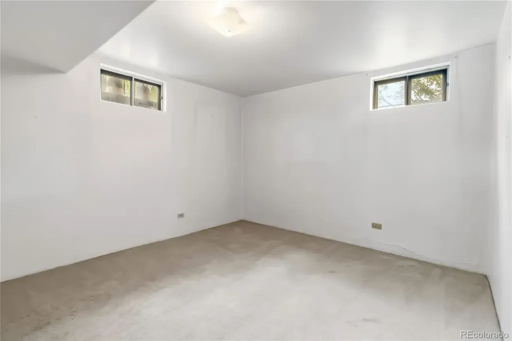 3995 S Pennsylvania Street Englewood CO 80113