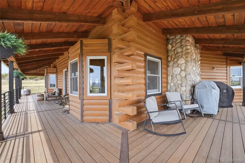 5315 Best Road Larkspur CO 80118