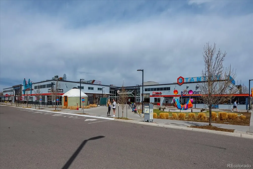 1738 Boston Street Aurora CO 80010