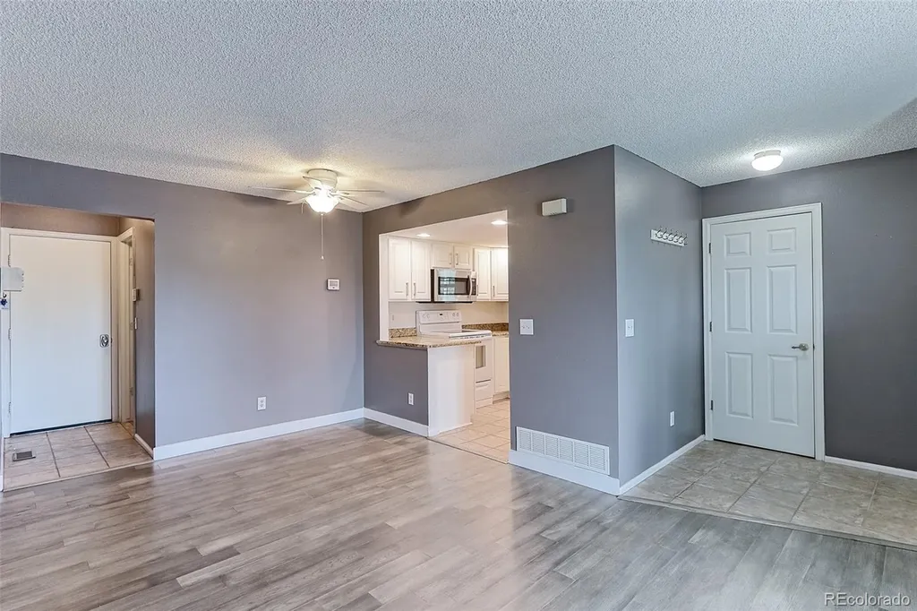 12645 E Pacific Circle Aurora CO 80014