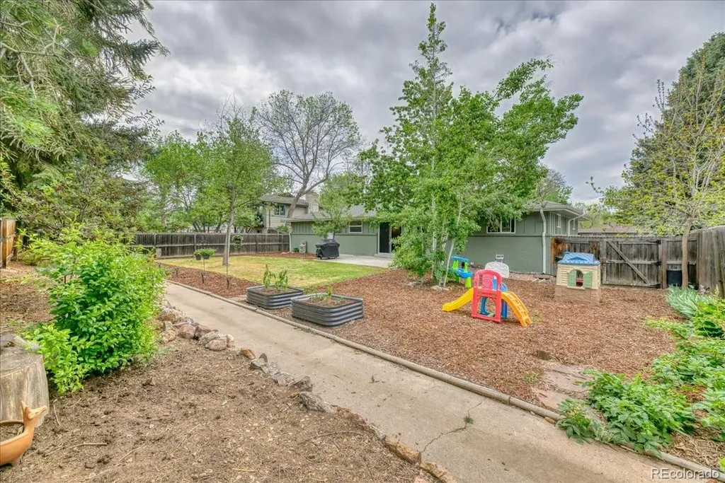 10975 W 68th Avenue Arvada CO 80004