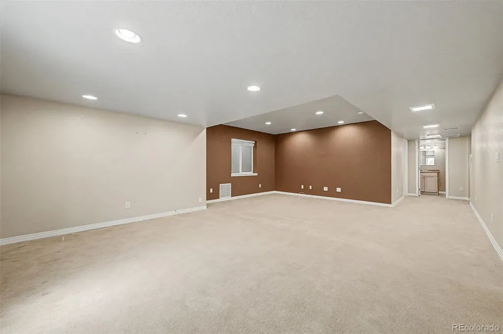 6243 S Blackhawk Court Centennial CO 80111