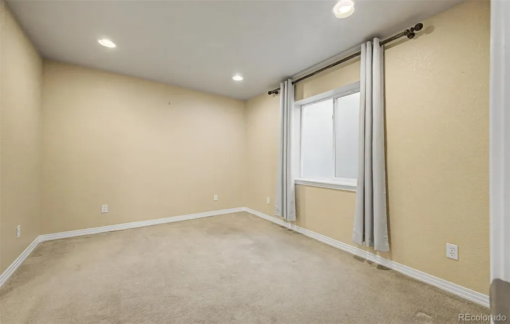 6243 S Blackhawk Court Centennial CO 80111