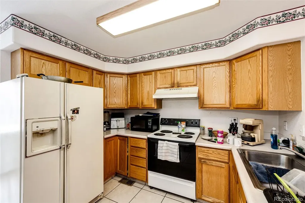 3300 W Florida Avenue Denver CO 80219