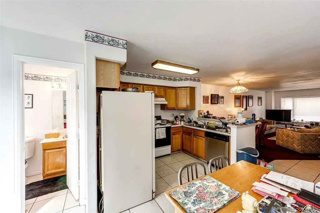 3300 W Florida Avenue Denver CO 80219