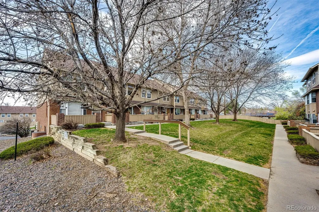 3300 W Florida Avenue Denver CO 80219
