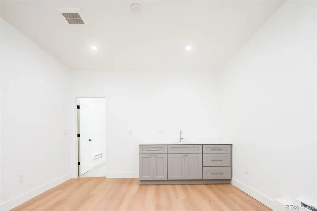 263 S Jackson Street Denver CO 80209