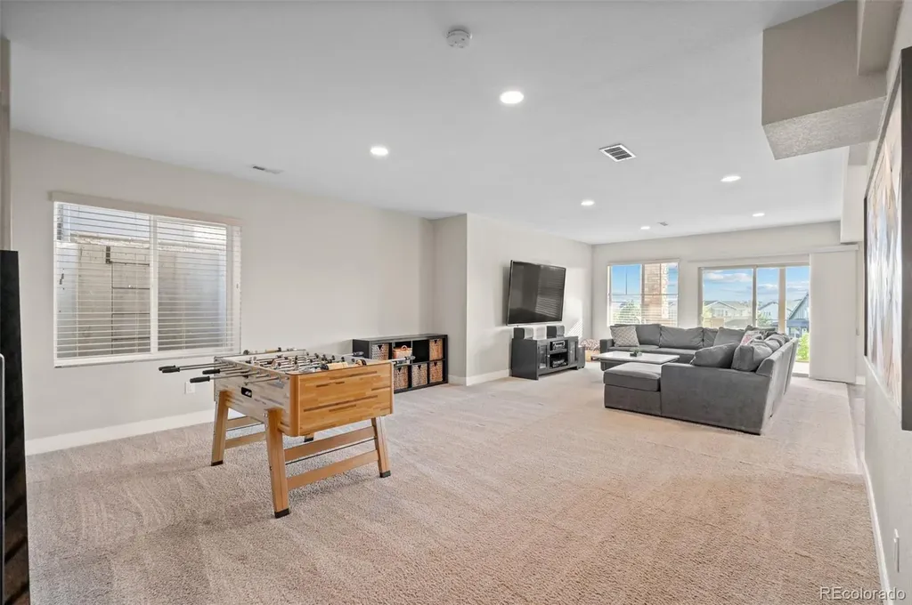 6985 S Buchanan Court Aurora CO 80016
