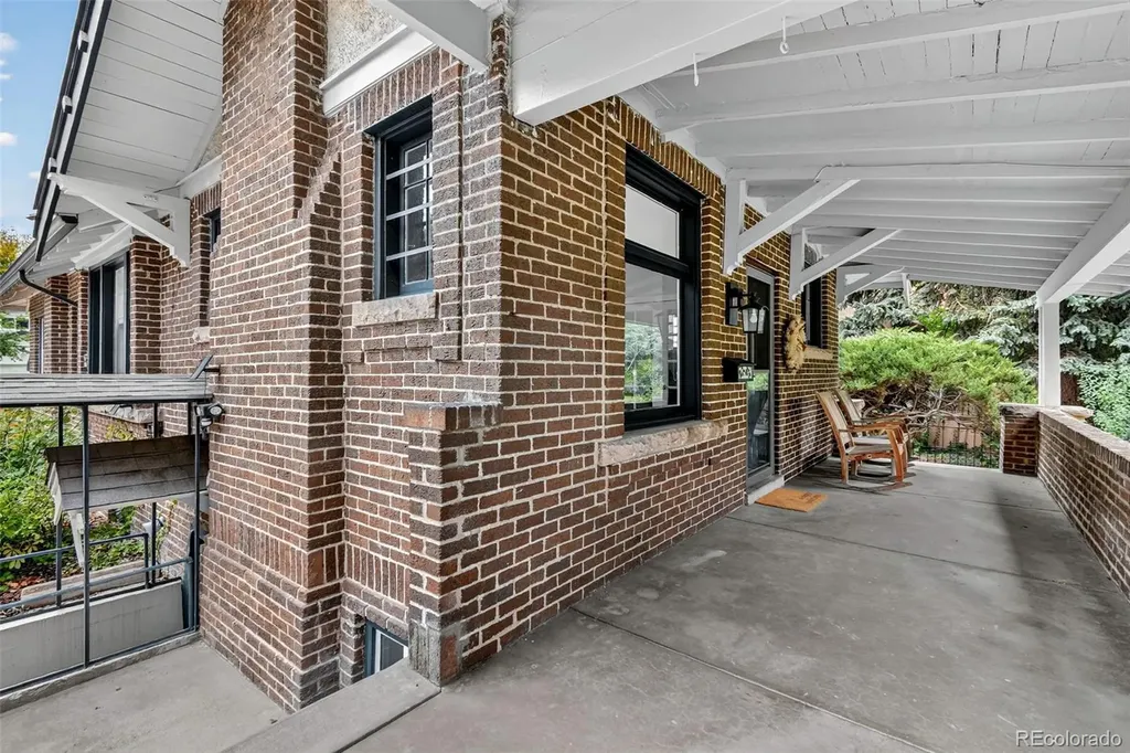2065 Holly Street Denver CO 80207