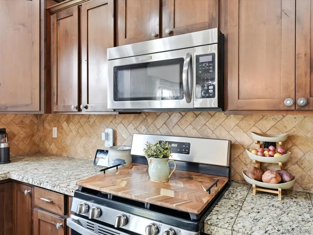 12713 E 105th Place Commerce City CO 80022