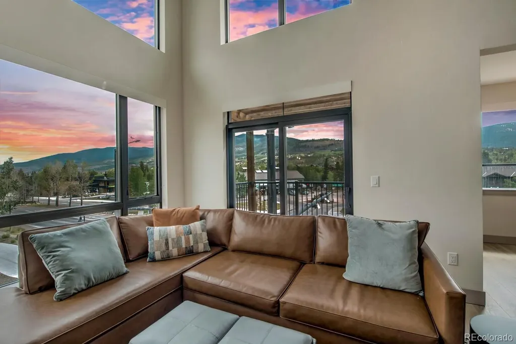 37 W 4th Street Silverthorne CO 80498