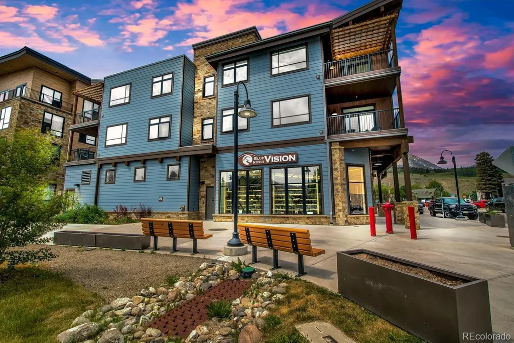 37 W 4th Street Silverthorne CO 80498