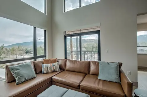 37 W 4th Street Silverthorne CO 80498