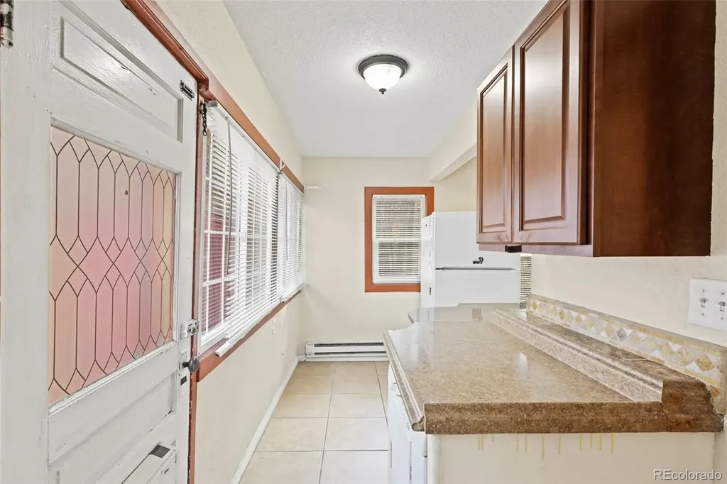 811 Shoshone Place Manitou Springs CO 80829