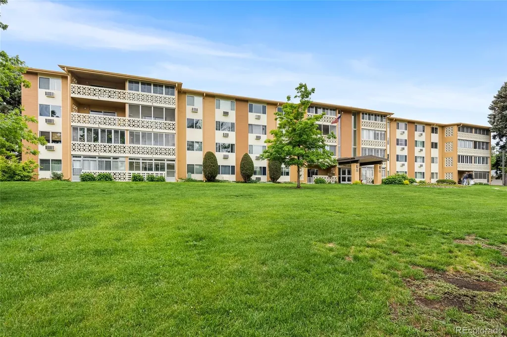 795 S Alton Way Denver CO 80247
