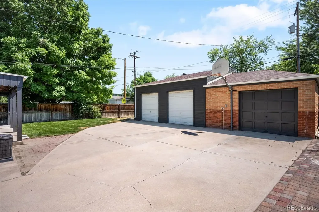 1370 Newport Street Denver CO 80220