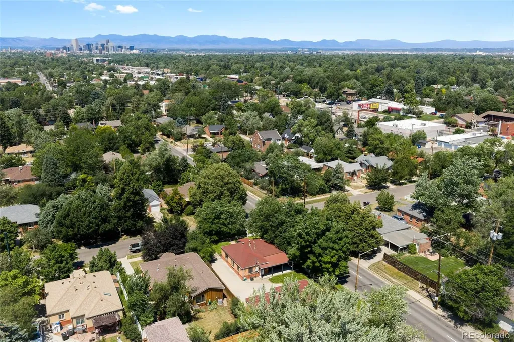 1370 Newport Street Denver CO 80220