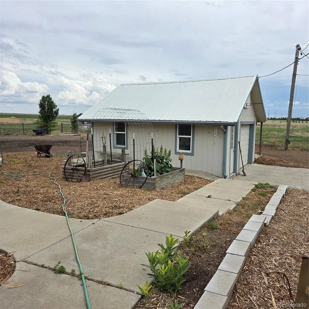 26906 County Road 20 Keenesburg CO 80643