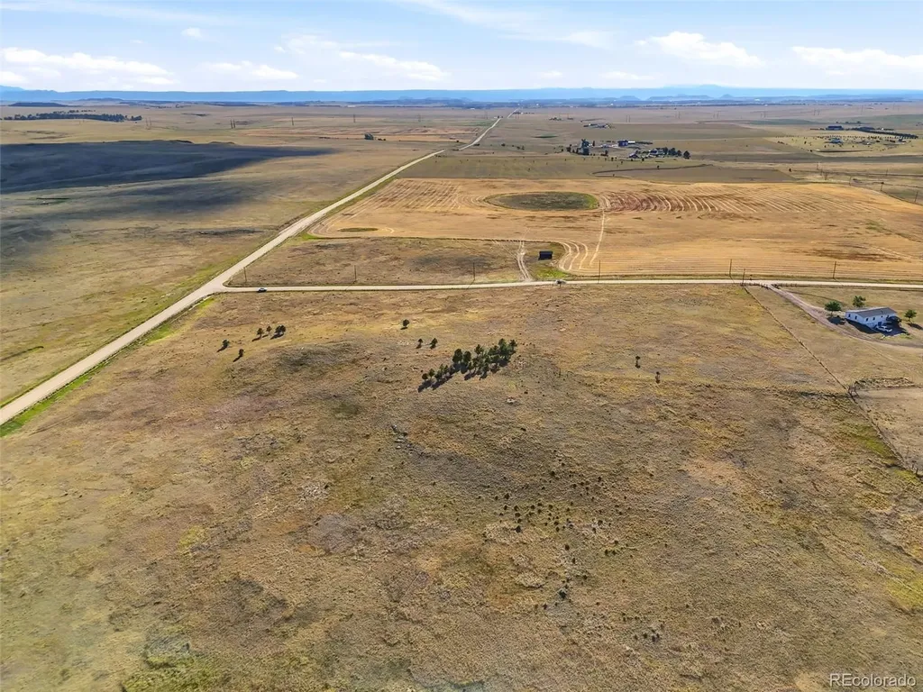 21222 County Road 15/21 Elbert CO 80106