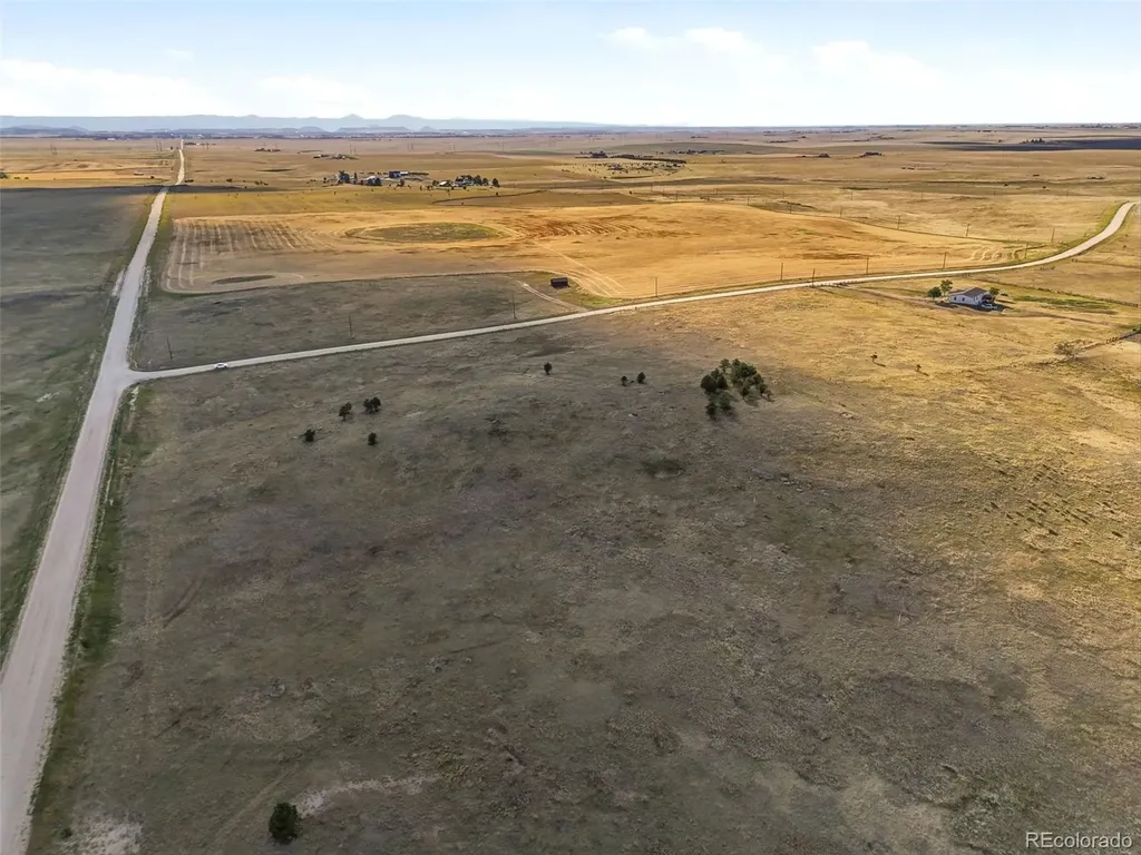 21222 County Road 15/21 Elbert CO 80106