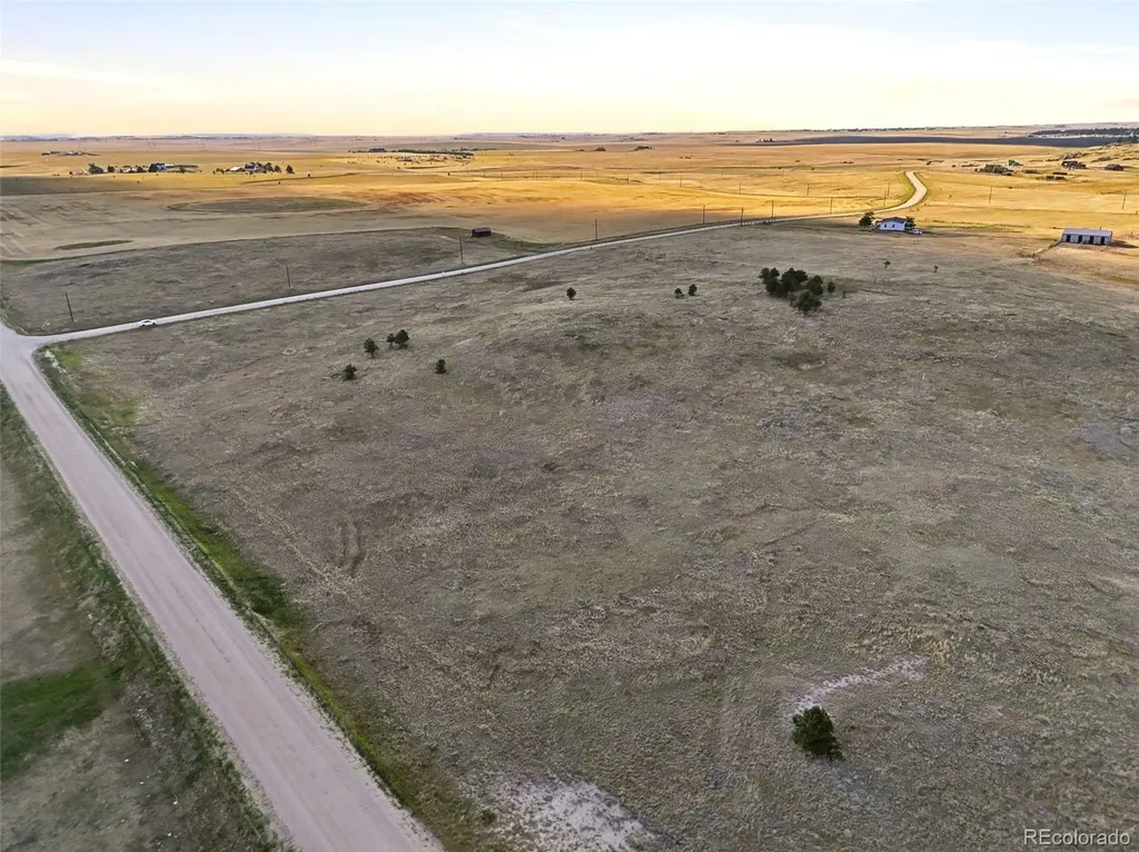 21222 County Road 15/21 Elbert CO 80106