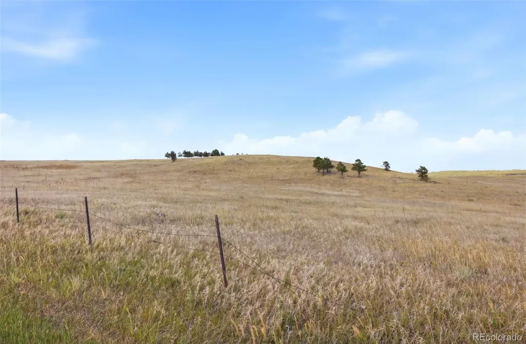21222 County Road 15/21 Elbert CO 80106