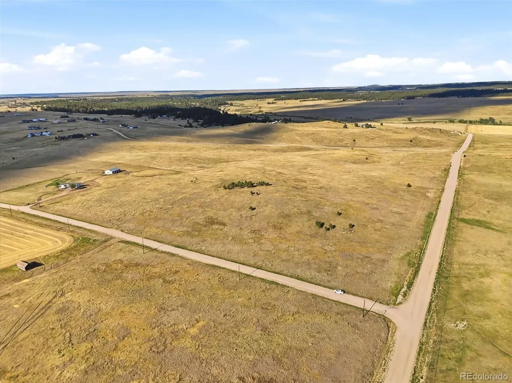 21222 County Road 15/21 Elbert CO 80106