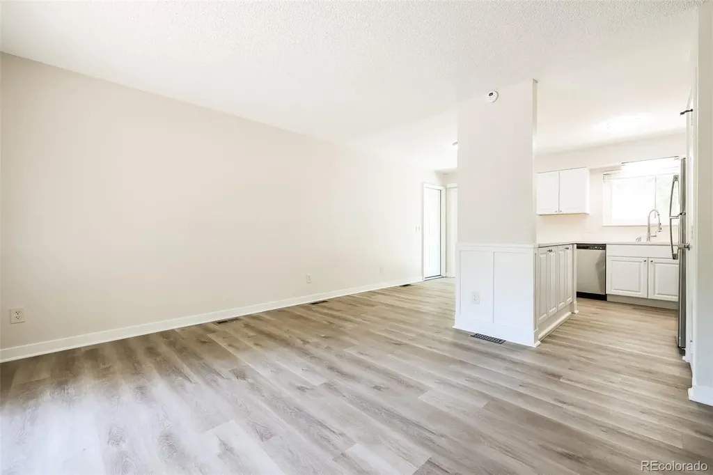 2551 S Kittredge Way Aurora CO 80013