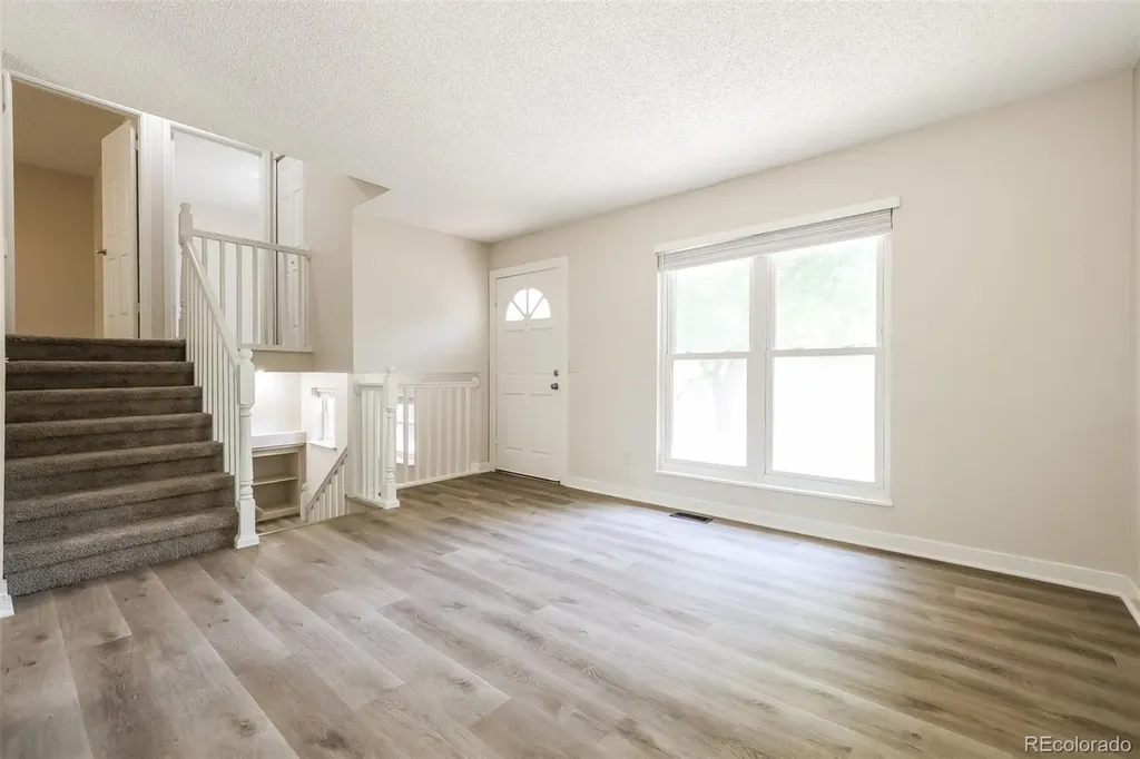 2551 S Kittredge Way Aurora CO 80013
