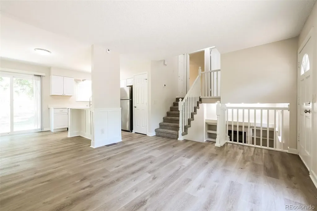 2551 S Kittredge Way Aurora CO 80013