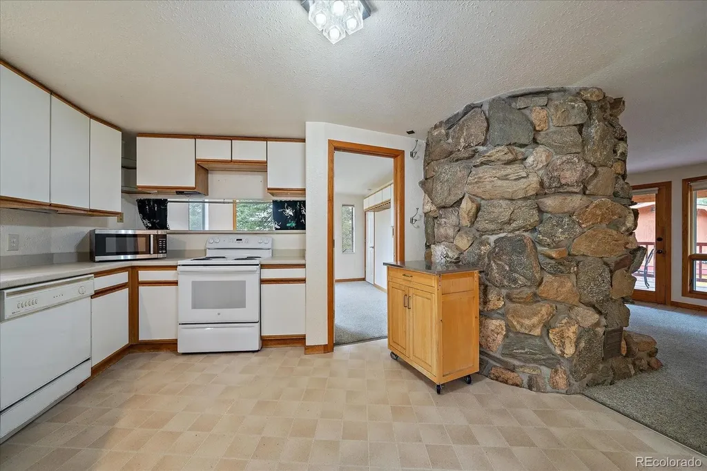 475 Circle Drive Evergreen CO 80439