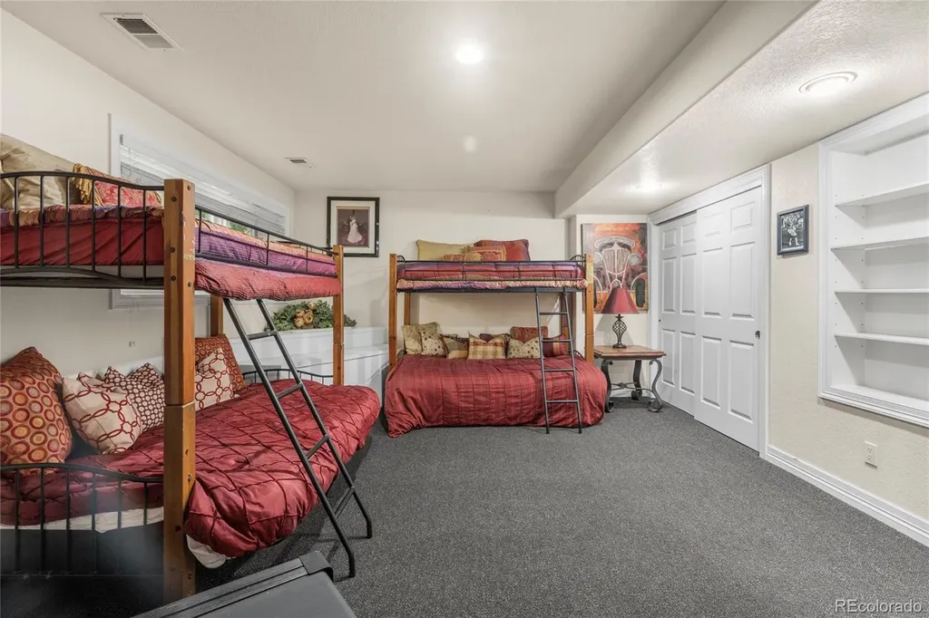 5340 S Race Court Greenwood Village CO 80121