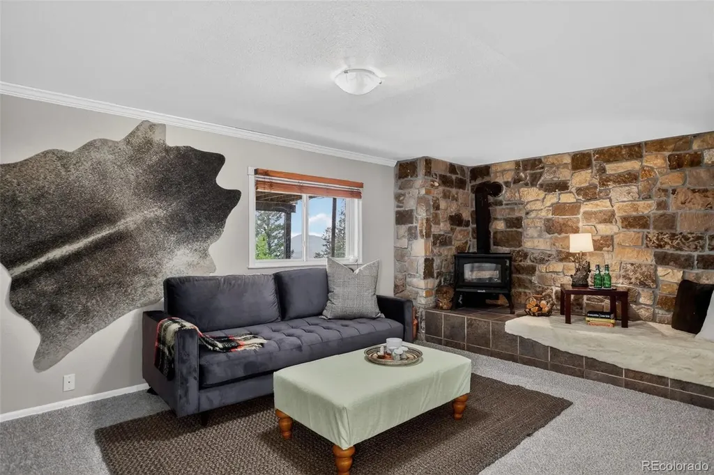 31307 Kings Valley W Conifer CO 80433