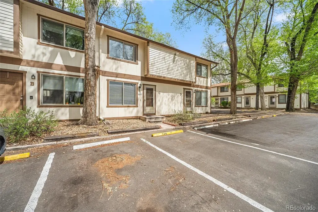 749 Alexander Road Colorado Springs CO 80909